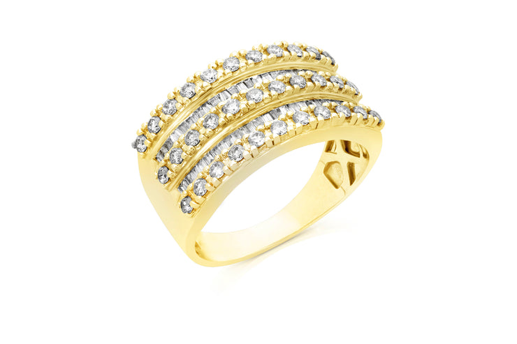 טבעת יהלום משובצת יהלומים עגולים ובאגטים